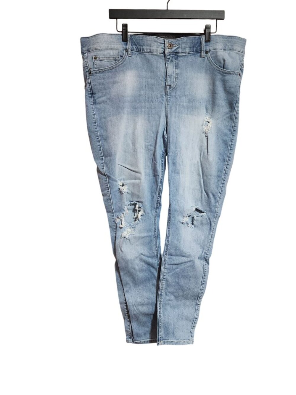 Torrid Premium Bombshell Skinny Distressed Womens size 20R